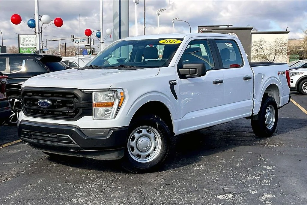 Used 2021 White Ford XL image 10