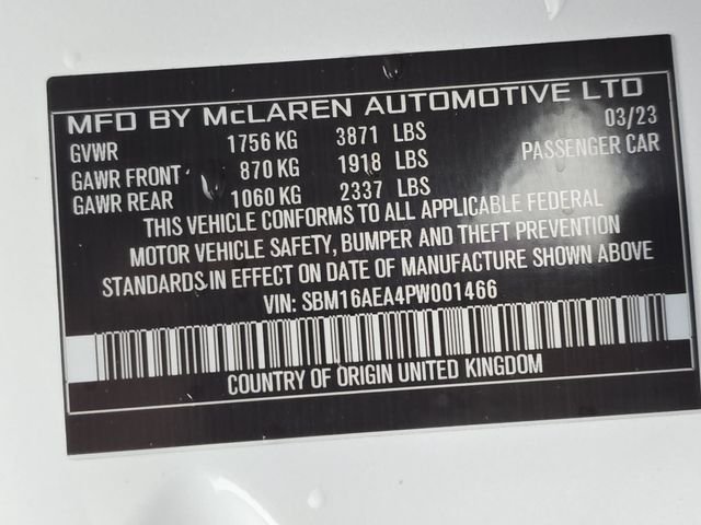 Used 2023 White McLaren TechLux image 28