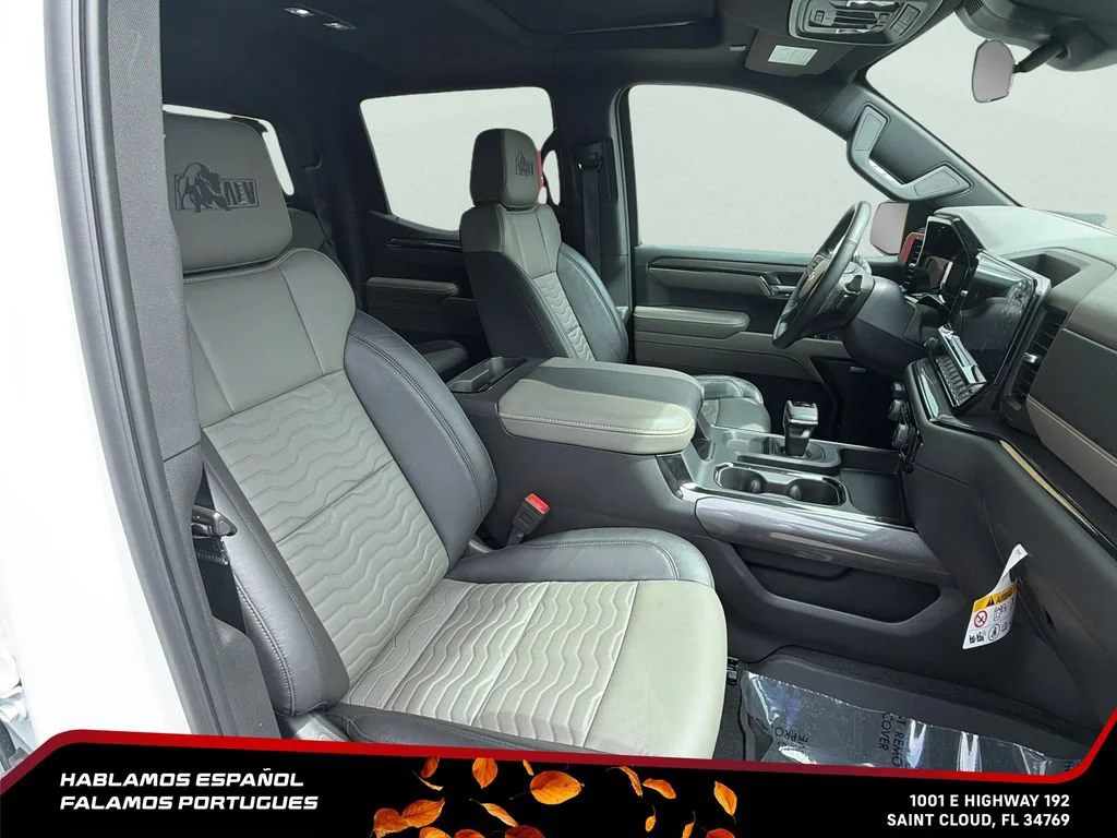 Used 2025 Summit White Chevrolet ZR2 image 9