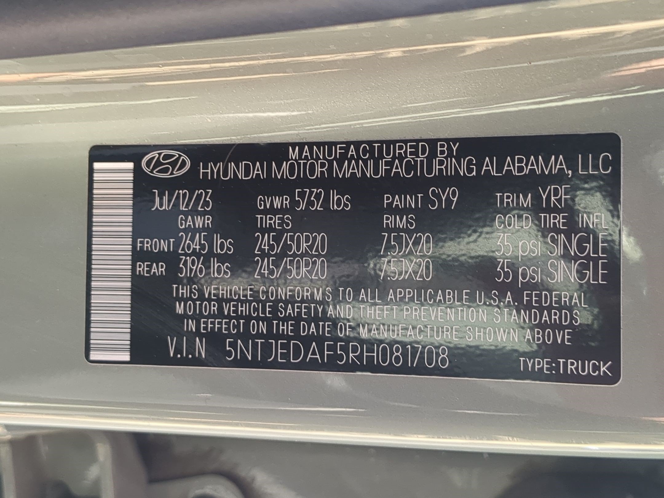 Used 2024 Sage Gray Hyundai Limited image 35
