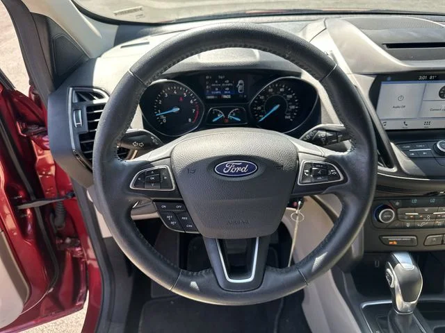 Used 2018 Red Ford SEL image 13