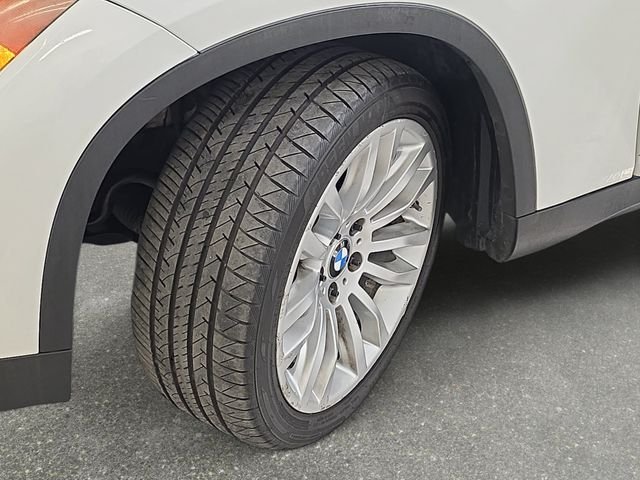 Used 2014 White BMW xDrive28i image 32