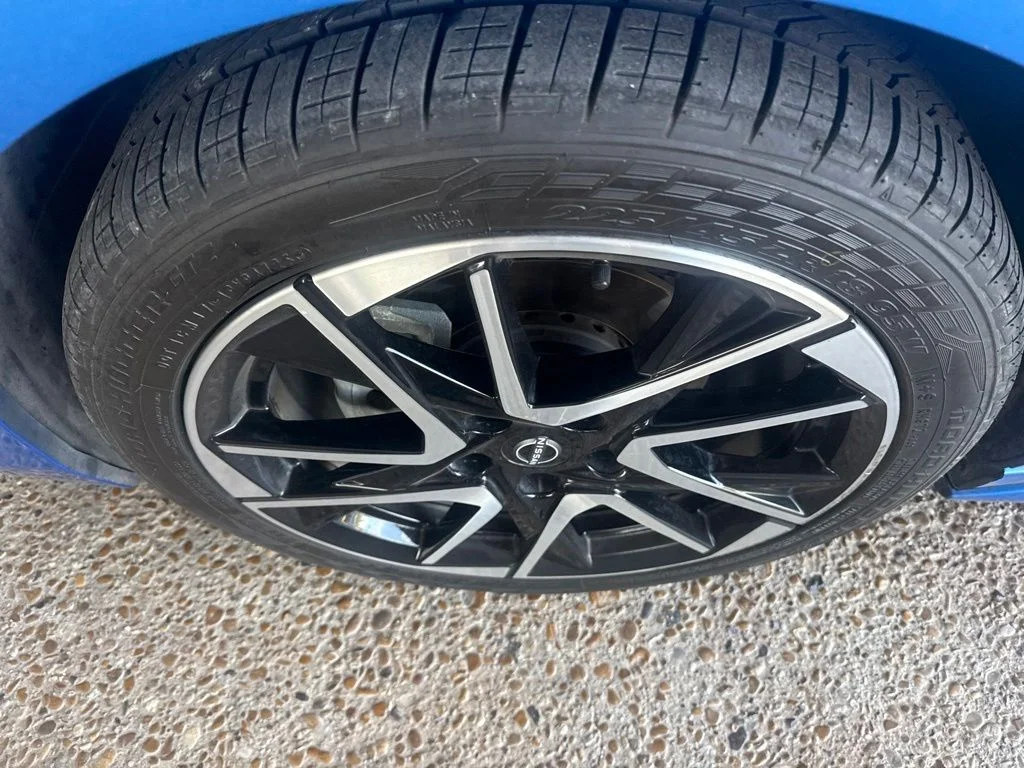Used 2024 Blue Nissan SR image 2