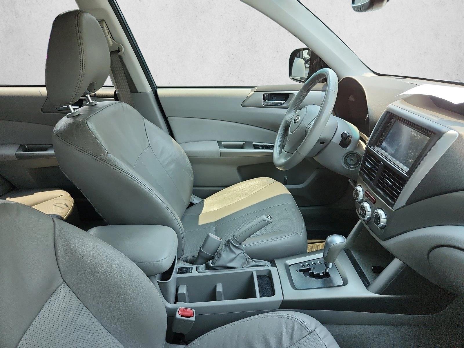 Used 2009 Sage Green Metallic Subaru X Limited image 6