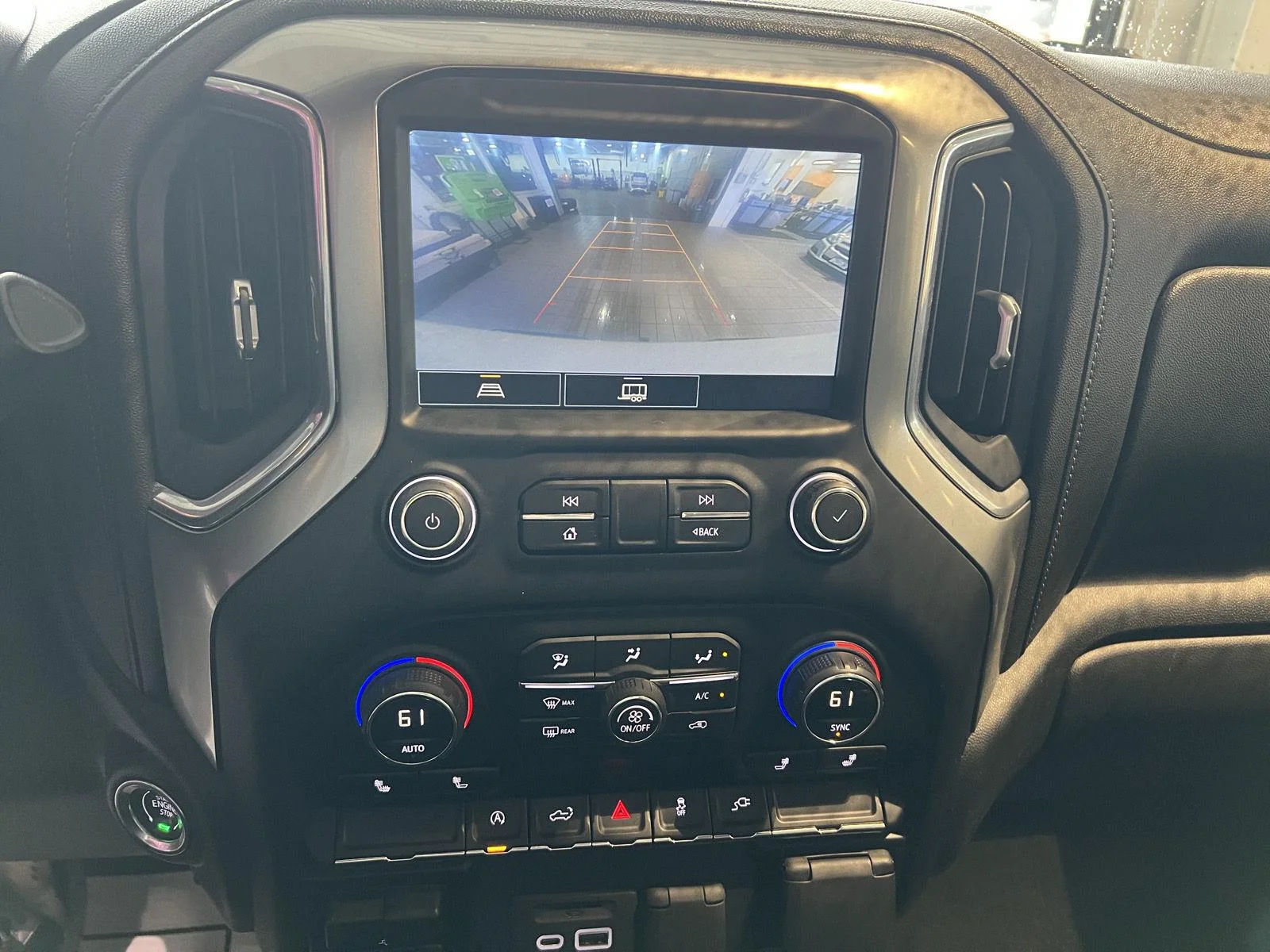 Used 2021 Summit White Chevrolet LT image 23