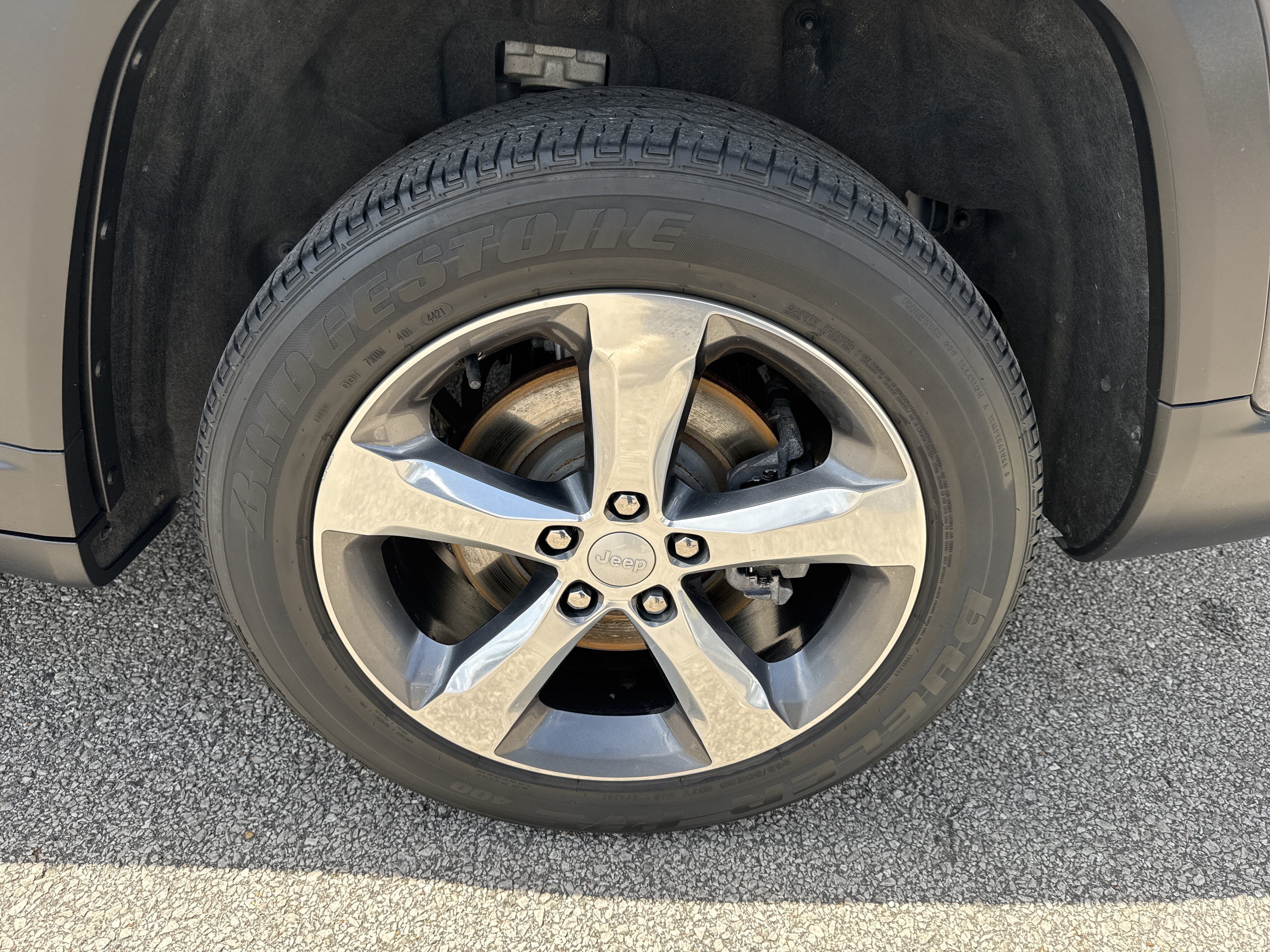 Used 2022 Baltic Gray Metallic Clearcoat Jeep Limited image 22