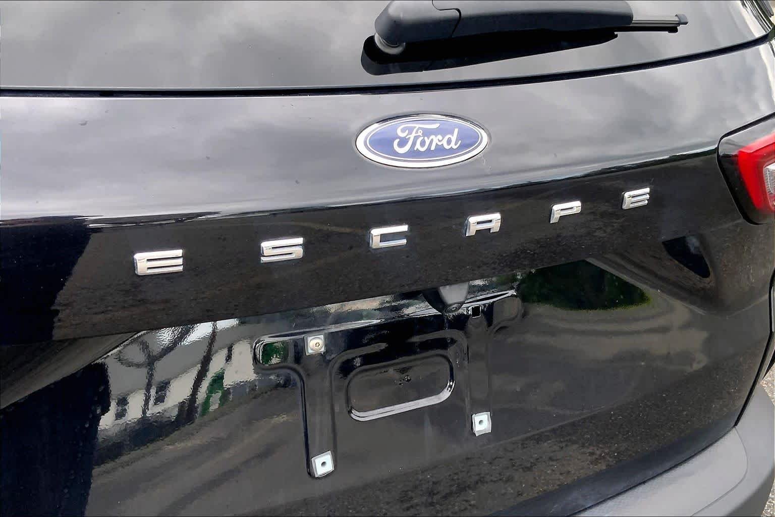 Certified Used 2024 Agate Black Ford Active image 10