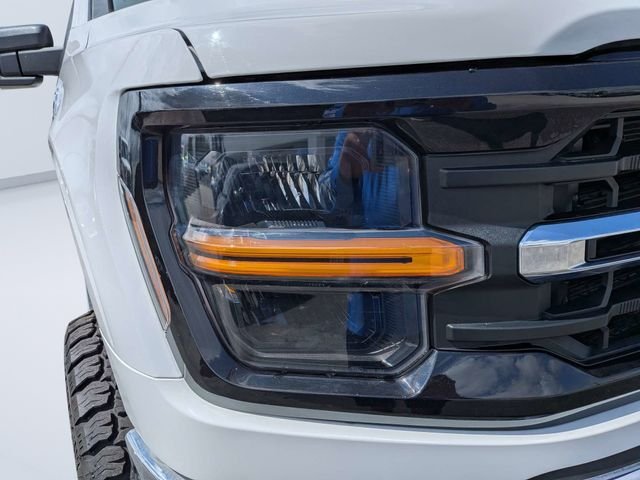 Used 2025 White Ford XLT image 9