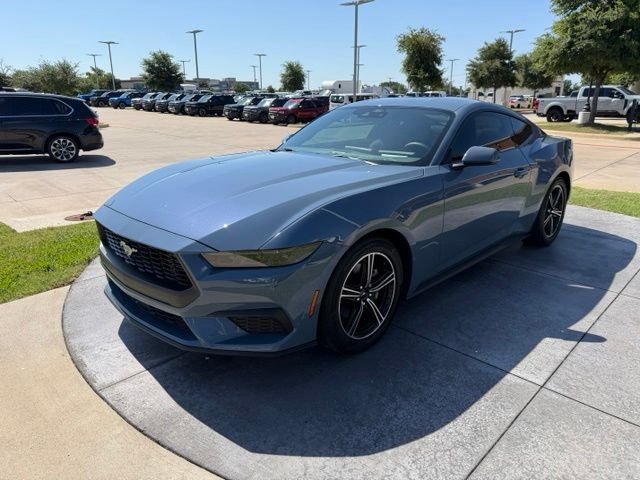 Used 2025 Blue Ford EcoBoost image 3