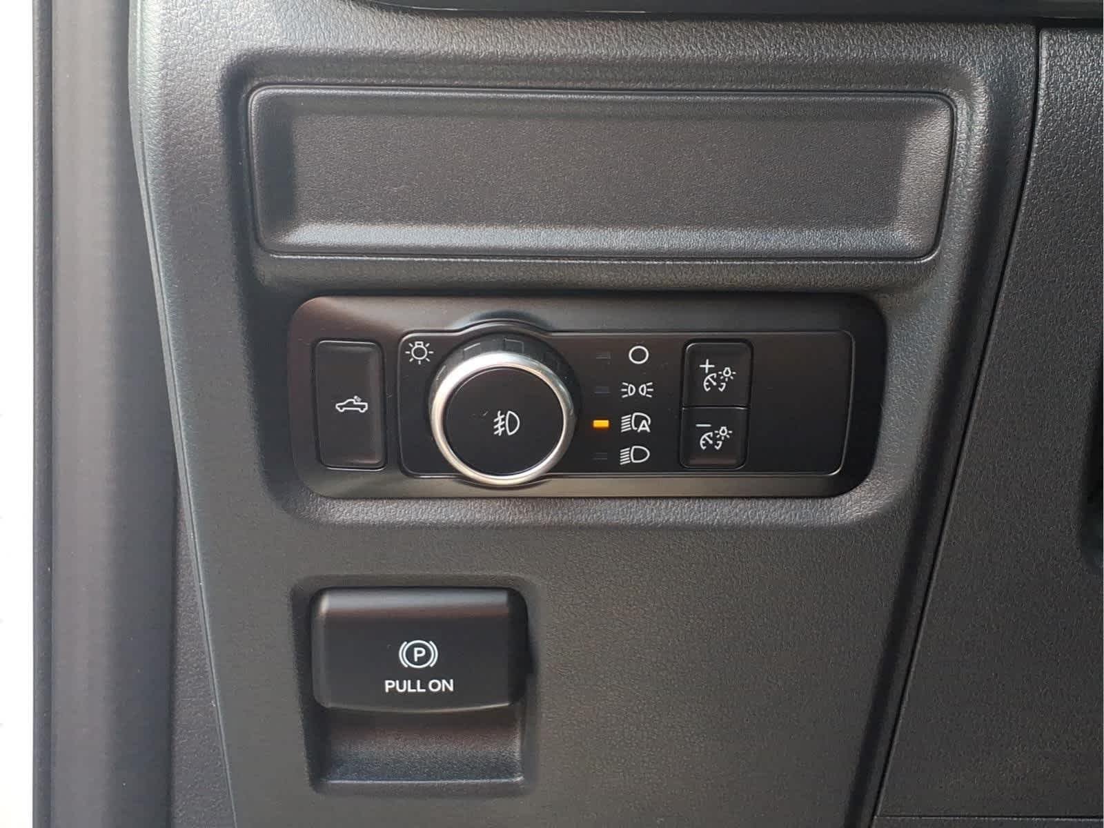 Used 2024 Oxford White Ford STX image 13