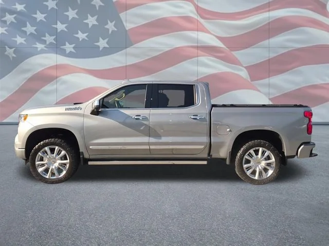 Used 2026 Gray Chevrolet High Country image 6