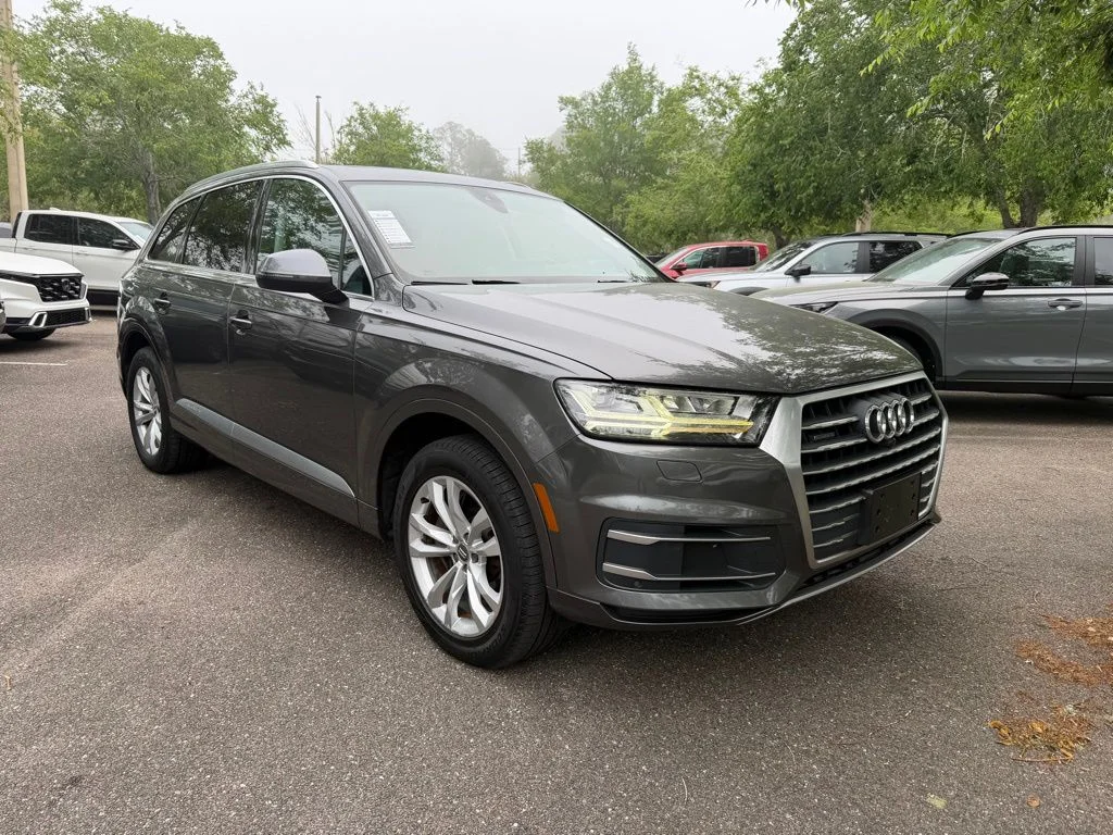 2019 Audi Q7 45 Premium Plus quattro Tiptronic's photo