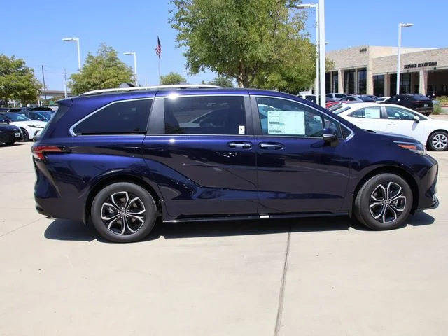 New 2026  Toyota Platinum image 3