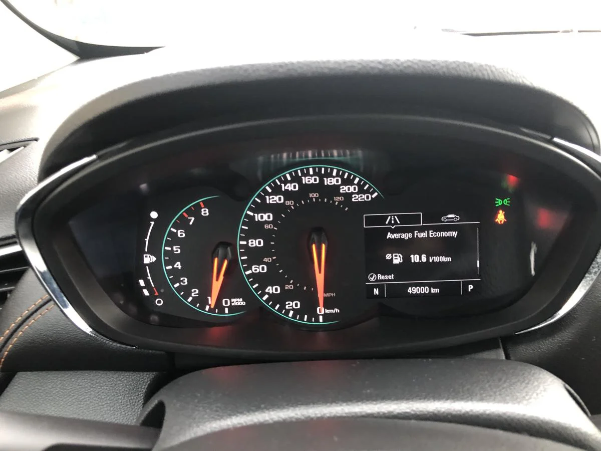 Used 2022 Blue Chevrolet AWD 4dr LT w/ Leather image 13