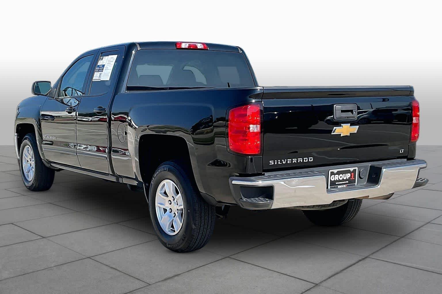 Used 2018 Black Chevrolet LT image 12