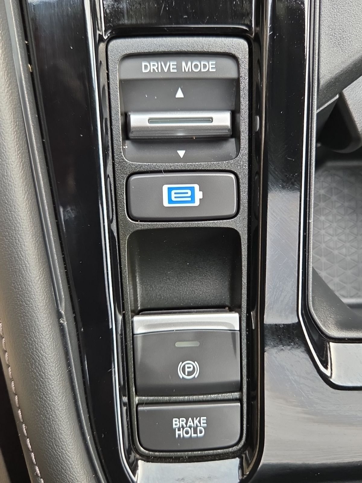 Used 2024  Honda Touring image 25