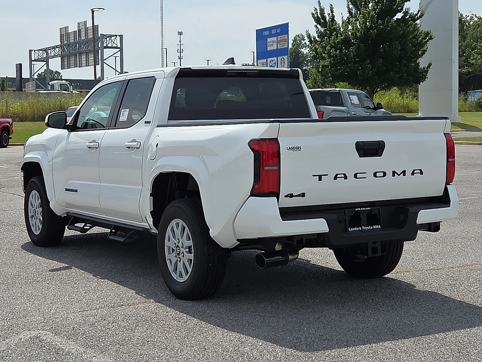 New 2026 Ice Toyota SR5 image 3