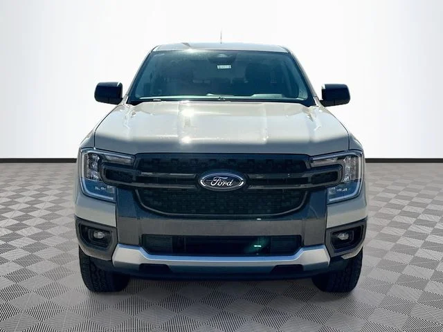 New 2025 Desert Sand Ford XLT image 2