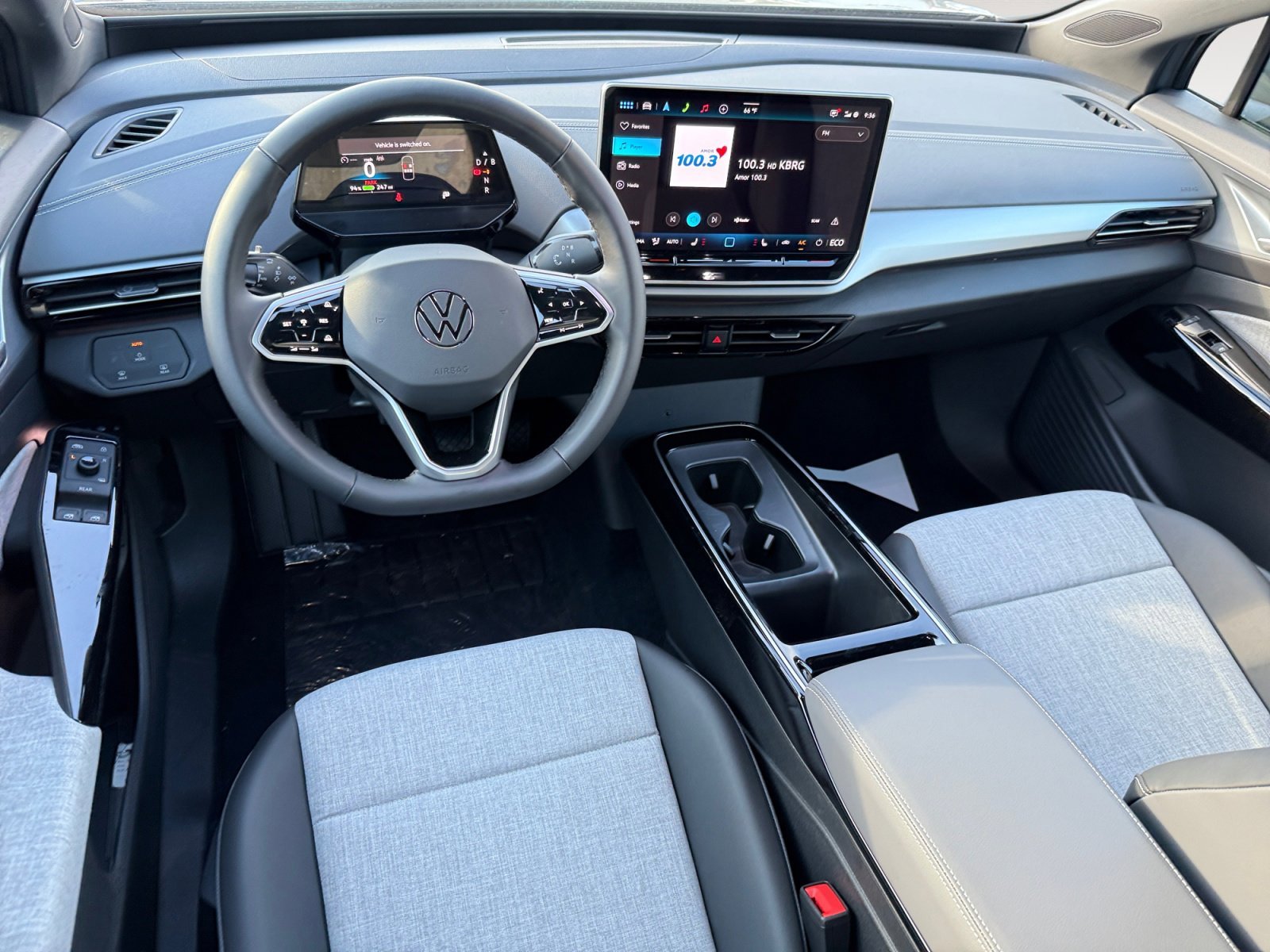 New 2025 Pure Gray Volkswagen Pro image 15