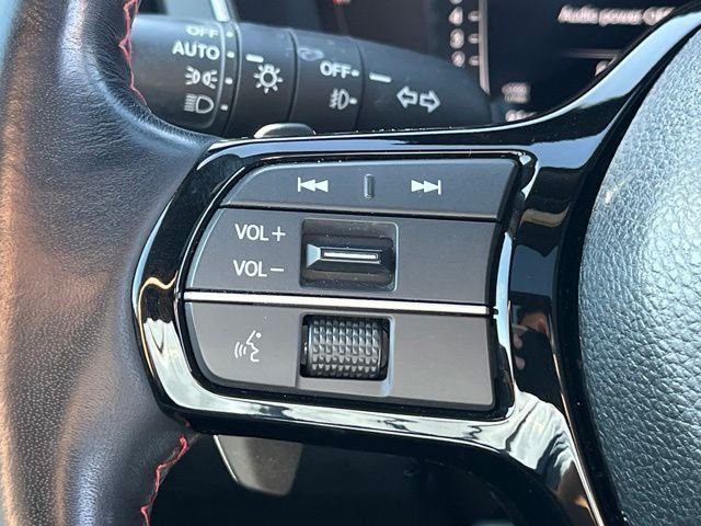 Certified Used 2025 Gray Honda Black Edition image 14