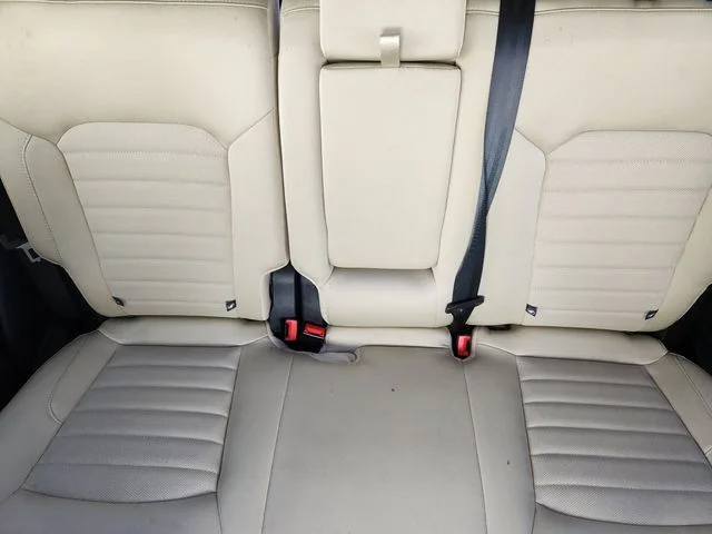 Used 2023 White Ford SE image 17