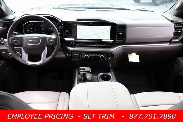 2026 GMC Sierra 1500 SLT - Photo 16
