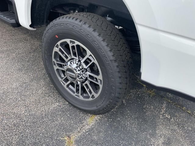 New 2026 Star White Metallic Tri-Coat Ford F-250® Platinum® image 4