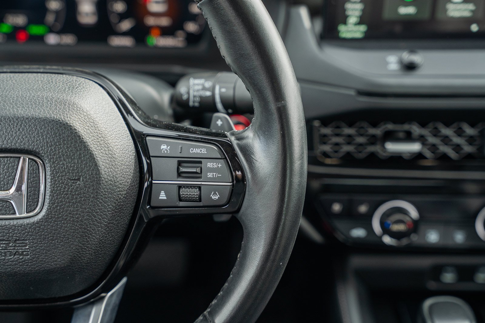 2023 Honda Accord Hybrid Touring - Photo 34