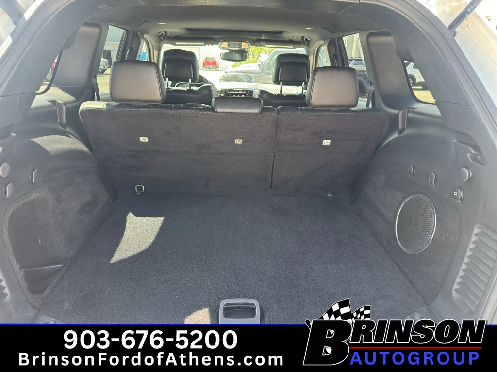Certified Used 2021 Bright White Clearcoat Jeep Trailhawk image 22