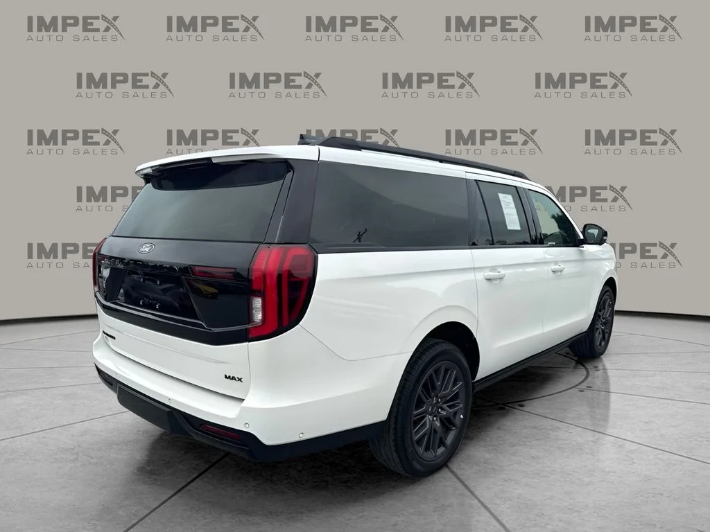 Used 2025 White Ford Platinum image 5