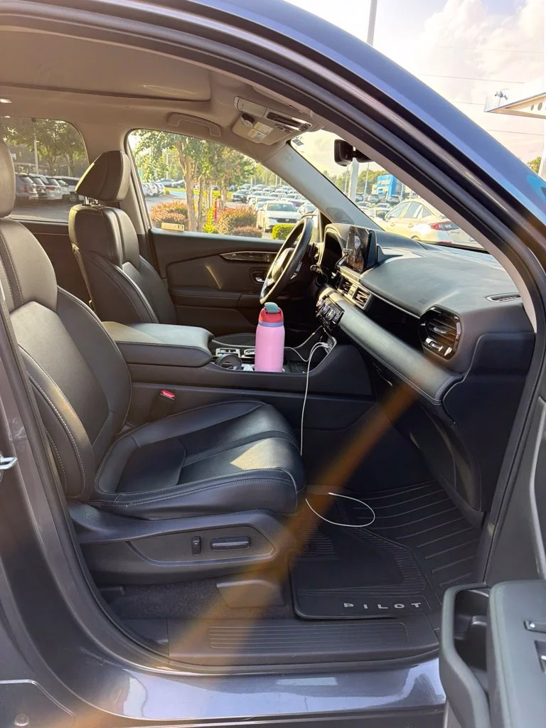Used 2023 Gray Honda Touring image 5