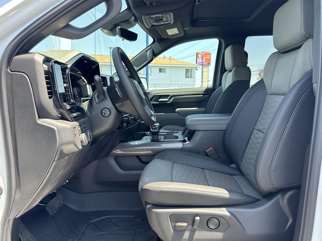 2026 Chevrolet Silverado 1500 ZR2 - Photo 23