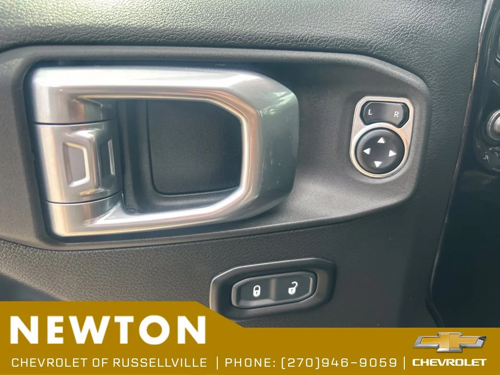 Used 2024 Black Jeep Rubicon image 8