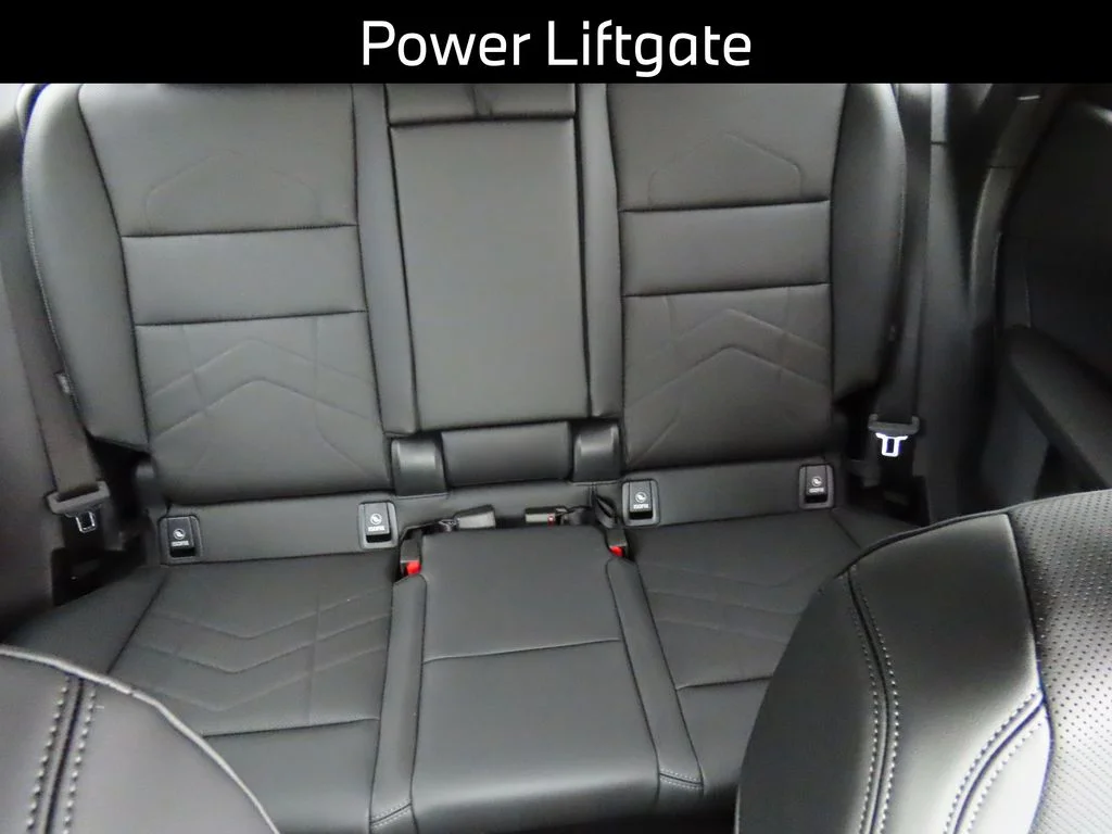 2025 BMW X1 28i - Photo 14