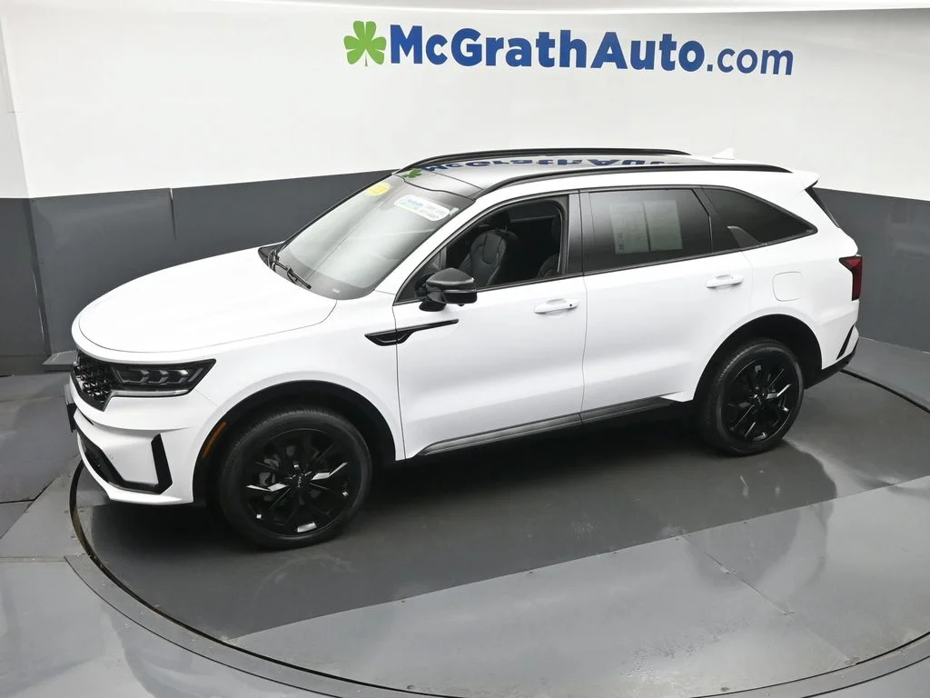 Certified Used 2023 White Kia SX-Prestige image 21