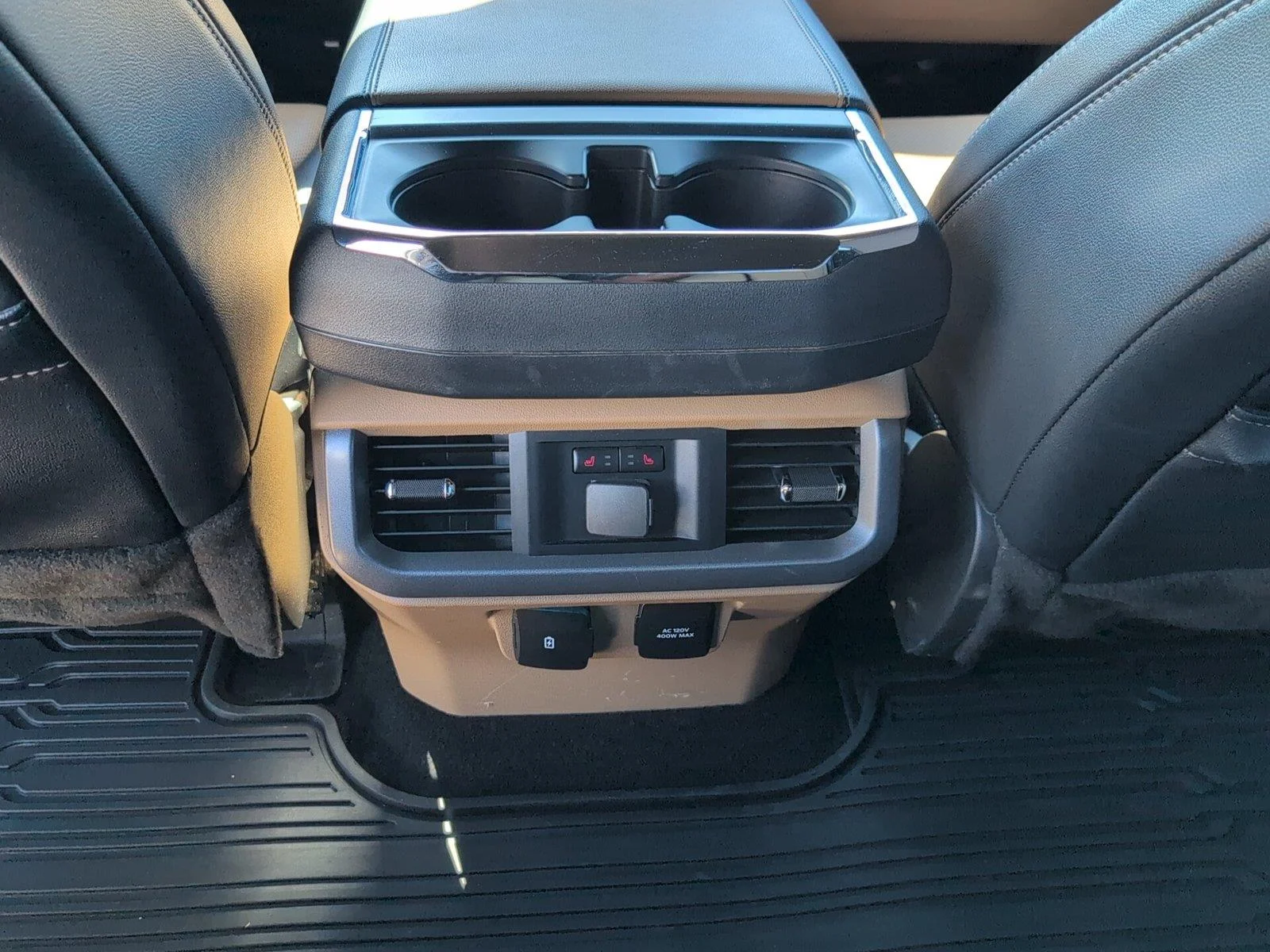 Used 2023 Oxford White Ford LARIAT image 25