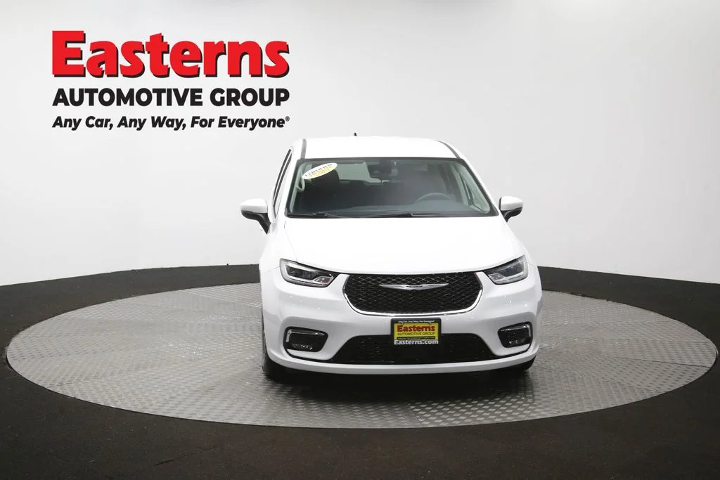 Used 2023 White Chrysler Touring L image 55