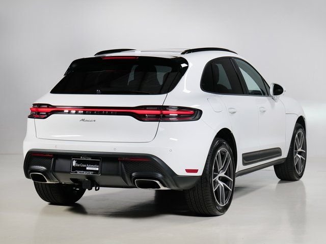 2025 Porsche Macan Base - Photo 9