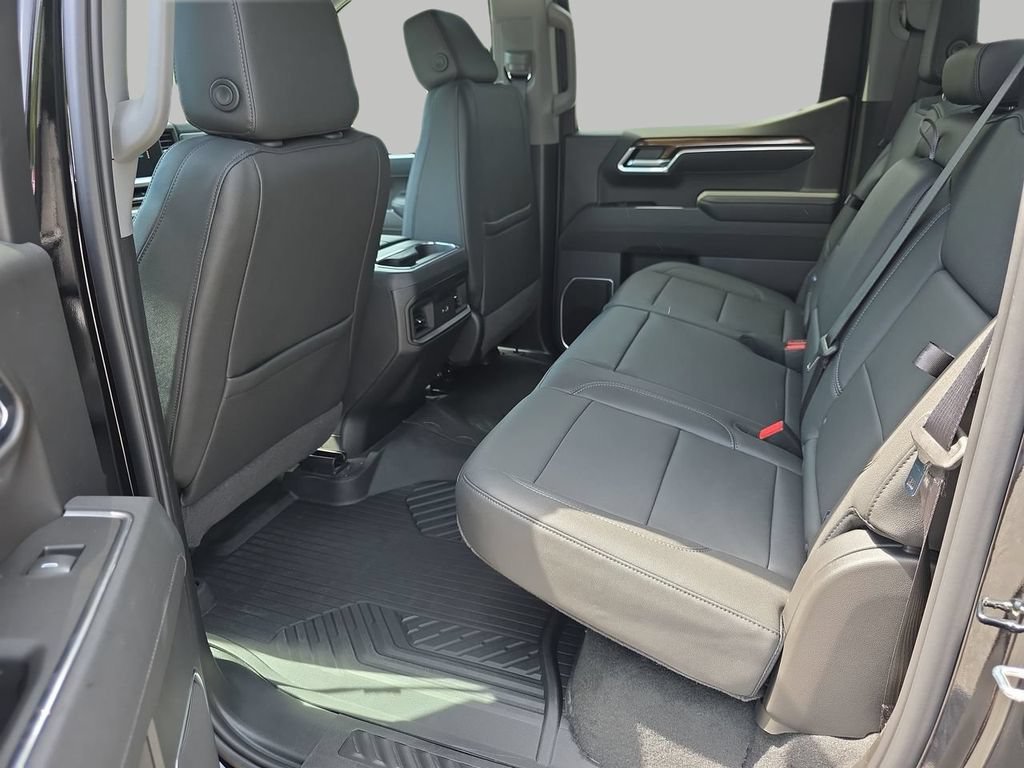 2026 Chevrolet Silverado 1500 RST - Photo 13