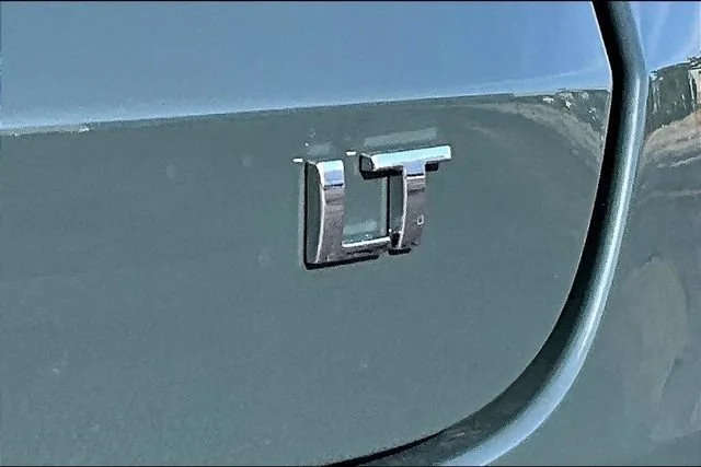 2026 Chevrolet Trax LT - Photo 9