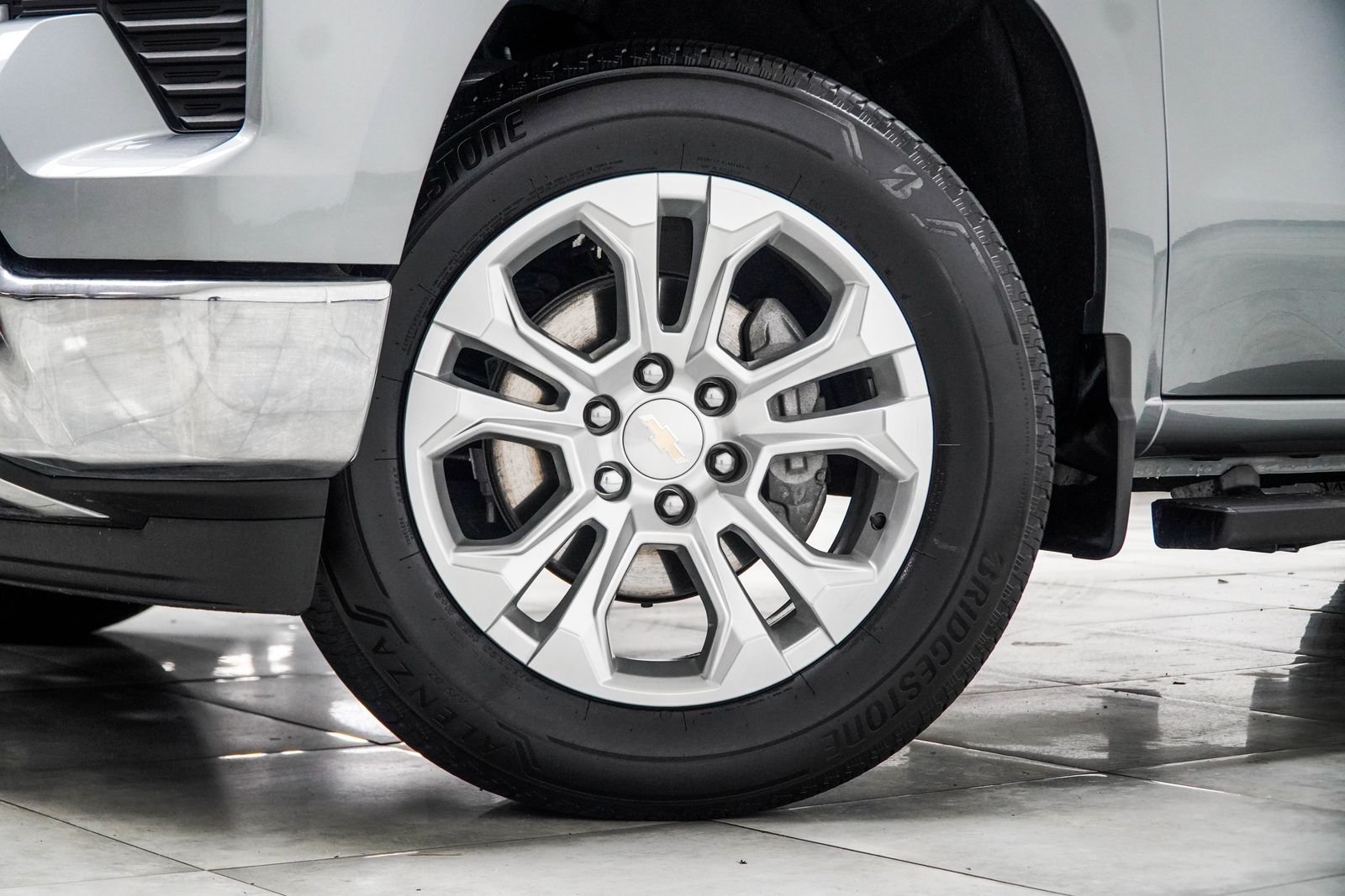 Used 2024 Gray Chevrolet LTZ image 7