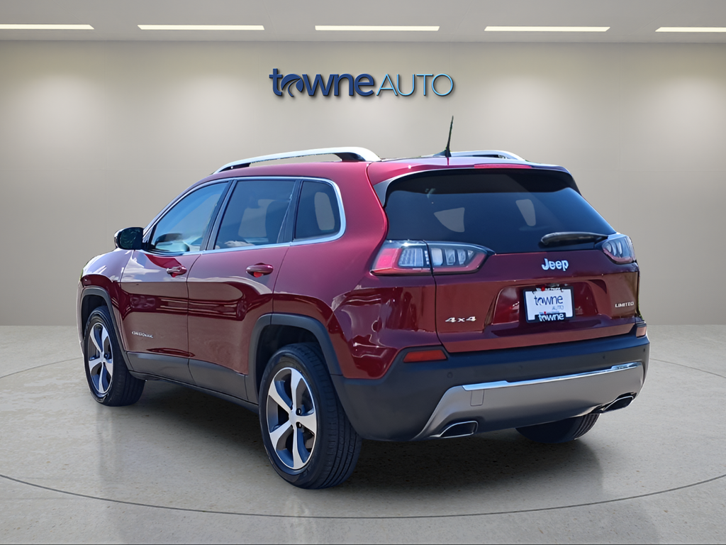 Used 2021 Red Jeep Limited image 3