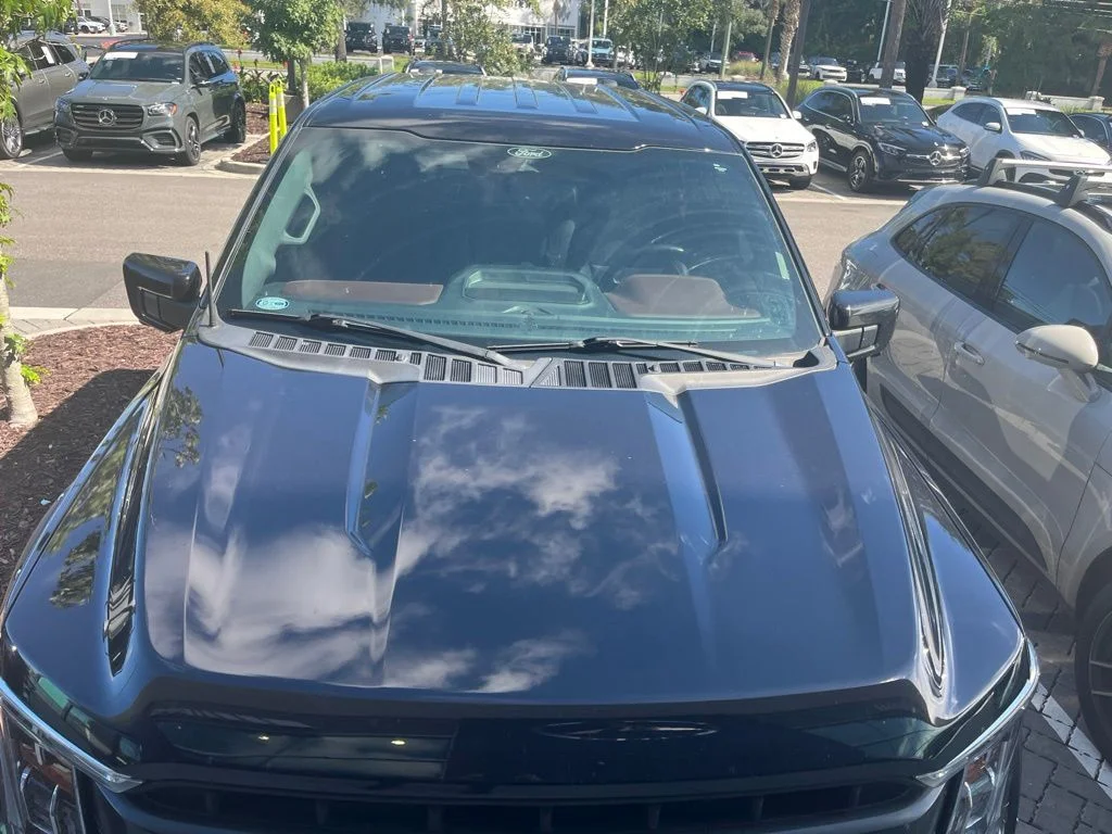 Used 2022 Black Ford Lariat image 4