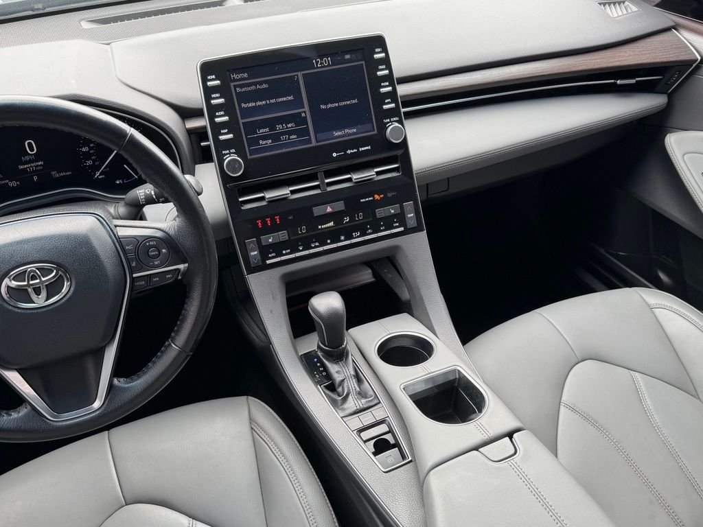 Used 2019 Beige Toyota XLE image 25