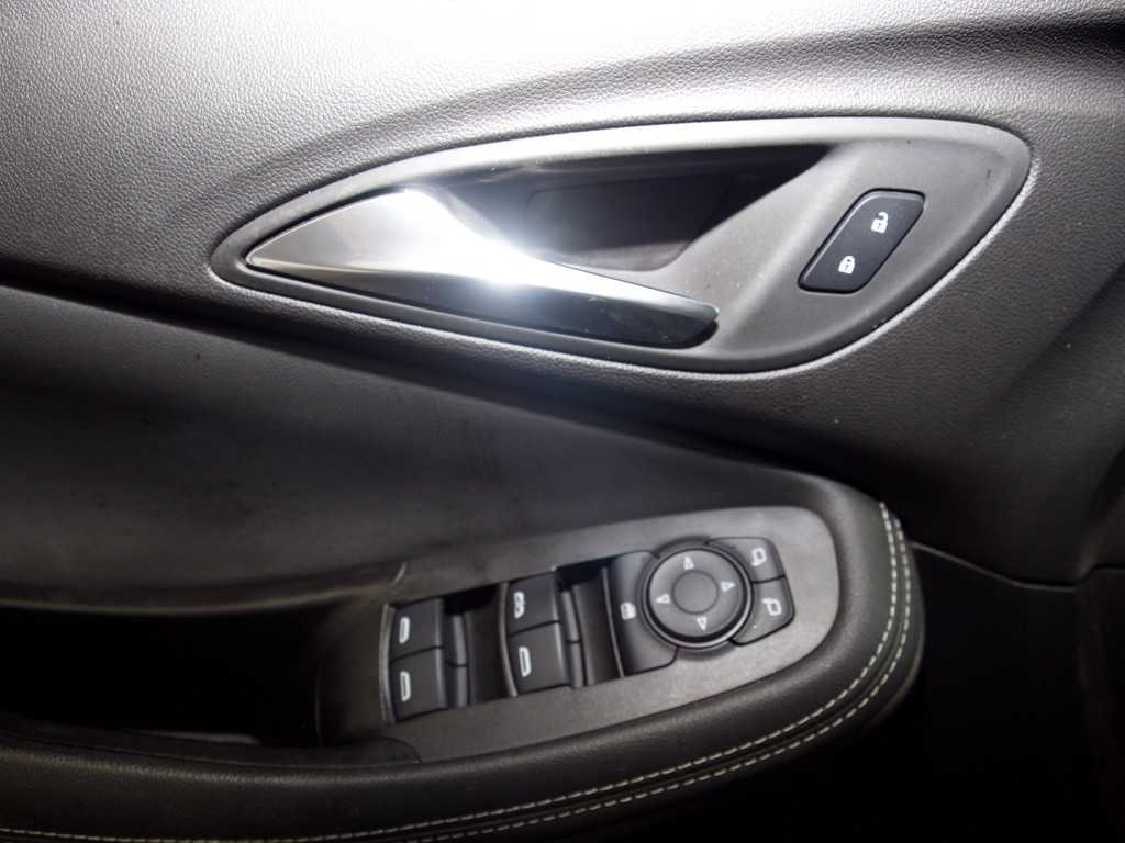 2024 Buick Encore GX Sport Touring - Photo 16