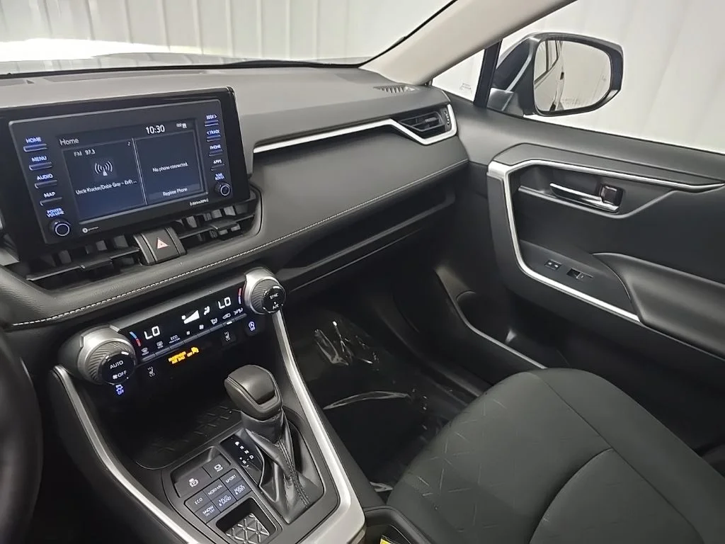Used 2022 Gray Toyota XLE image 26
