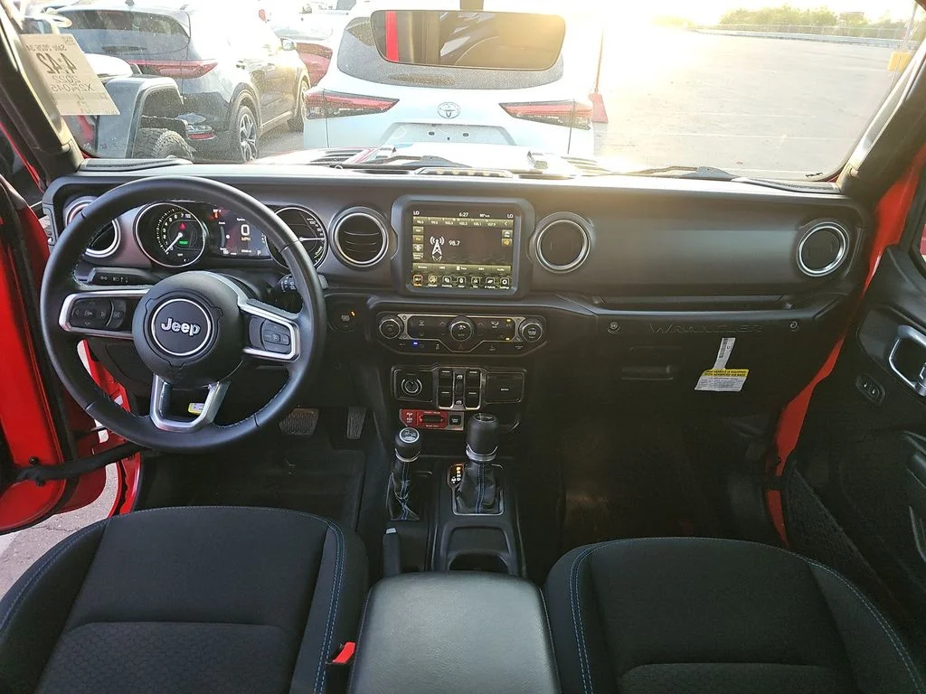 Used 2022 Red Jeep Unlimited Rubicon 4xe image 6