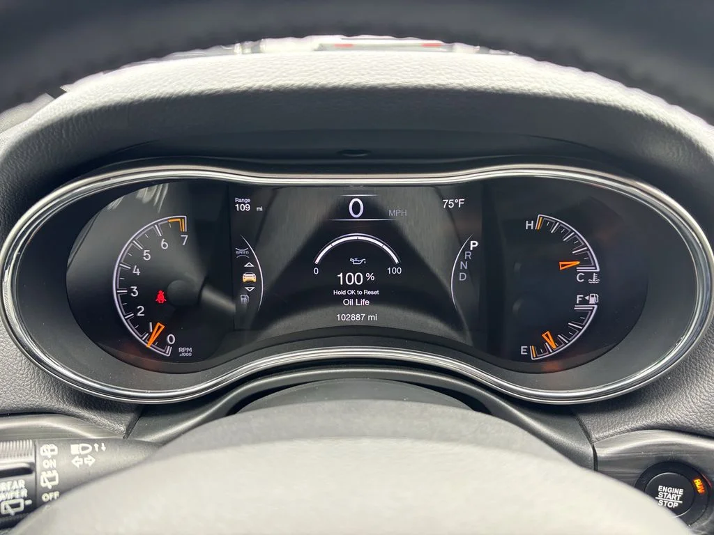 Used 2021 Red Jeep Laredo X image 29