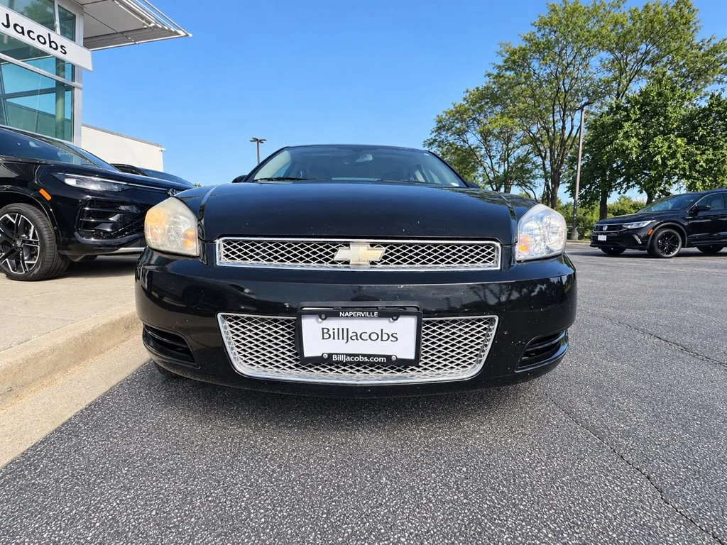 Used 2012 Black Chevrolet LT image 6