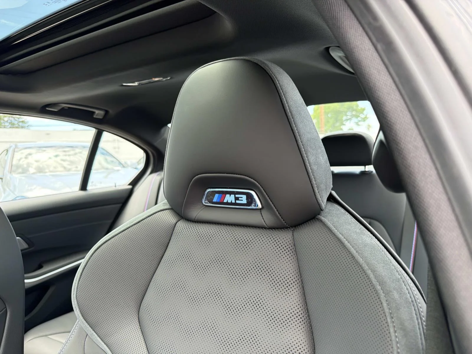 New 2027 Black Sapphire Metallic BMW Competition xDrive image 18